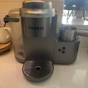 Keurig with frother